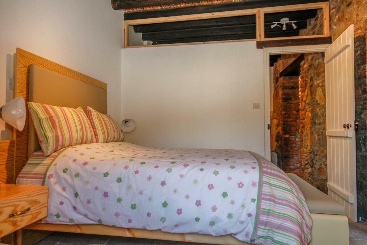 Farmakas Living Guest House Eksteriør bilde
